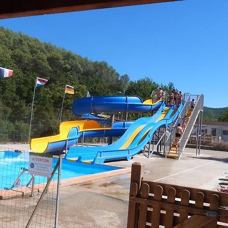 Hotel Camping La Vidaresse Sainte-Anastasie-sur-Issole Zewnętrze zdjęcie