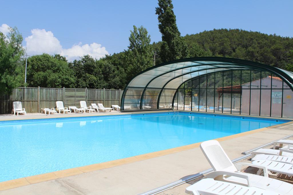 Hotel Camping La Vidaresse Sainte-Anastasie-sur-Issole Zewnętrze zdjęcie